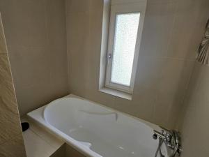 Pronájem bytu 3+kk, Praha - Žižkov, Bořivojova, 100 m2