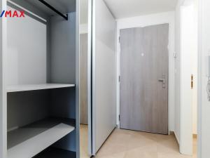 Prodej bytu 2+kk, Praha - Hloubětín, Poděbradská, 56 m2