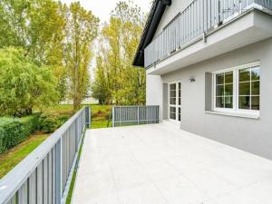 Pronájem rodinného domu, Průhonice, 300 m2