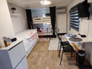 Prodej chaty, Doksy, Pod Borným, 27 m2