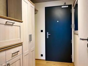 Pronájem bytu 2+kk, Praha - Vysočany, Kolbenova, 51 m2