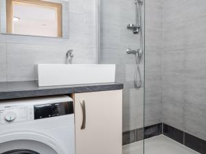 Prodej bytu 2+kk, Všemina, 45 m2