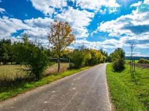 Prodej komerčního pozemku, Cheb, 86573 m2