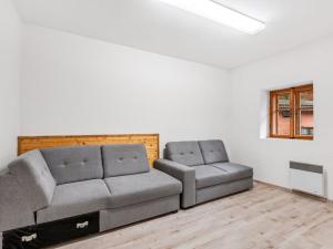 Prodej rodinného domu, Cvikov - Lindava, 380 m2