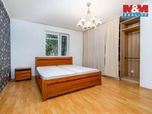 Prodej bytu 3+1, Poděbrady, Studentská, 95 m2