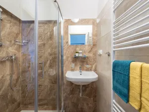 Pronájem bytu 2+kk, Praha - Staré Město, Náprstkova, 38 m2
