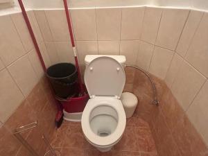 Pronájem bytu 1+kk, Praha - Holešovice, Pplk. Sochora, 25 m2