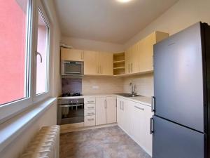 Pronájem bytu 2+1, Praha - Záběhlice, Práčská, 52 m2