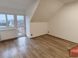 Prodej bytu 1+kk, Nupaky, Nupacká, 38 m2