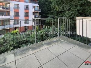 Pronájem bytu 1+kk, Praha, Pod Kavalírkou, 35 m2