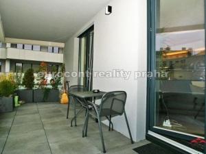 Pronájem bytu 3+kk, Praha, Dělnická, 91 m2