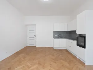 Prodej bytu 2+kk, Praha - Nusle, Na Pankráci, 52 m2