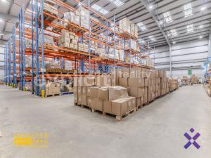 Prodej skladu, Zlín - Malenovice, třída 3. května, 3394 m2