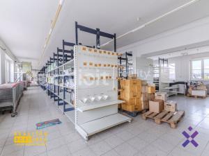 Prodej skladu, Zlín - Malenovice, třída 3. května, 3394 m2