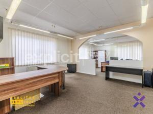 Prodej skladu, Zlín - Malenovice, třída 3. května, 3394 m2