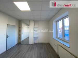 Pronájem bytu 1+kk, Břeclav, Na Hrůdách, 16 m2