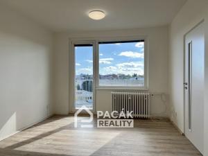 Pronájem bytu 3+1, Olomouc, Kmochova, 61 m2