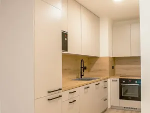 Pronájem bytu 2+kk, Praha - Vysočany, Poděbradská, 59 m2