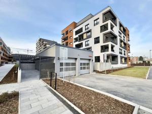 Pronájem bytu 2+kk, Praha - Vysočany, Poděbradská, 59 m2