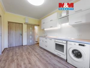 Prodej bytu 2+kk, Karlovy Vary - Bohatice, U Trati, 35 m2