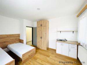 Pronájem bytu 1+kk, Roztoky, 15 m2