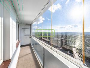 Pronájem bytu 3+kk, Praha - Kobylisy, Košťálkova, 66 m2