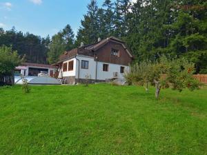 Prodej rodinného domu, Drahlín, 248 m2