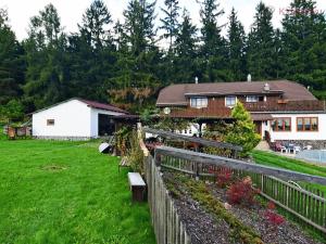 Prodej rodinného domu, Drahlín, 248 m2