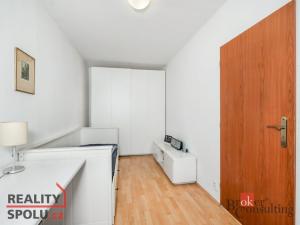 Prodej bytu 2+1, Praha - Modřany, K otočce, 53 m2