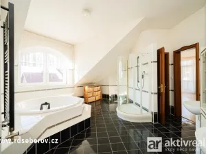 Prodej obchodního prostoru, Praha - Šeberov, K Hrnčířům, 1093 m2