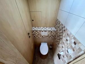 Pronájem bytu 3+kk, Praha, Podnádražní, 60 m2