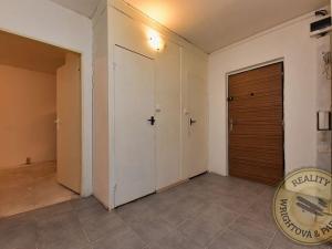 Prodej bytu 2+kk, Kralupy nad Vltavou, sídl. Hůrka, 48 m2
