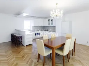 Pronájem vily, Praha - Břevnov, Slezanů, 280 m2