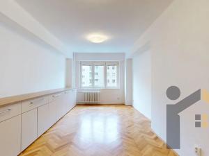 Pronájem bytu 2+kk, Praha - Vršovice, Oblouková, 50 m2