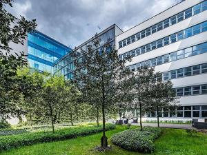 Pronájem kanceláře, Praha - Smíchov, Radlická, 1200 m2