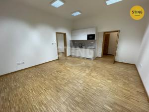 Pronájem kanceláře, Český Těšín, Smetanova, 64 m2
