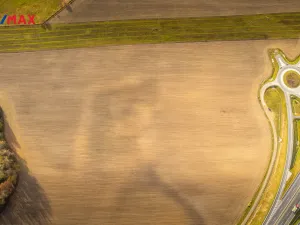 Prodej komerčního pozemku, Roudné, 37224 m2