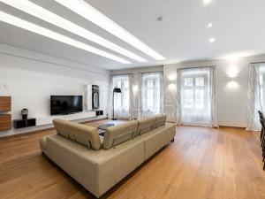 Pronájem bytu 3+kk, Praha, Truhlářská, 186 m2