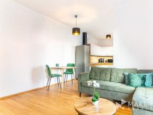 Pronájem bytu 2+kk, Praha - Karlín, Sokolova, 60 m2