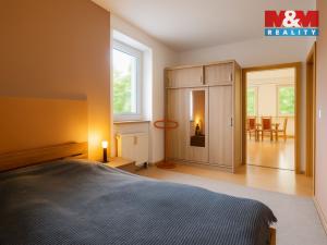 Pronájem bytu 3+1, Karlovy Vary - Stará Role, Nerudova, 66 m2