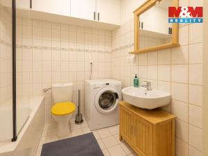 Pronájem bytu 3+1, Karlovy Vary - Stará Role, Nerudova, 66 m2