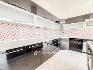 Prodej bytu 4+kk, Znojmo, U Brány, 95 m2