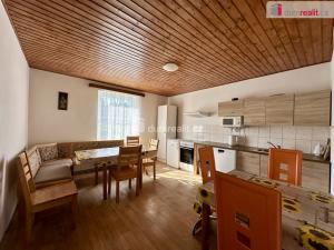 Prodej ubytování, Pernink, Školní louka, 140 m2