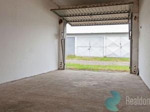 Prodej garáže, Hradec Králové, U Mostku, 19 m2
