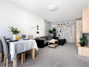 Prodej bytu 3+1, Hradec Králové - Nový Hradec Králové, třída Edvarda Beneše, 84 m2