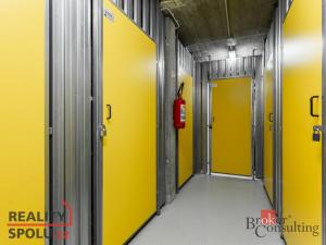 Pronájem bytu 2+kk, Praha - Hloubětín, Saarinenova, 50 m2