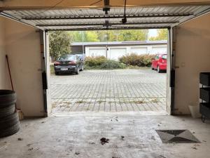 Prodej garáže, Plzeň - Doubravka, Staniční, 27 m2
