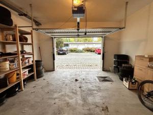 Prodej garáže, Plzeň - Doubravka, Staniční, 27 m2
