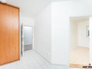 Pronájem bytu 3+kk, Praha - Čakovice, U Párníků, 74 m2