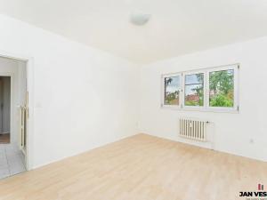 Pronájem bytu 3+kk, Praha - Čakovice, U Párníků, 74 m2